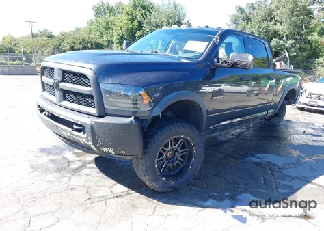 2017 Ram 2500 Tradesman 4X4 6'4 Box z USA, uszkodzony, nr VIN 3C6UR5CL2HG568310